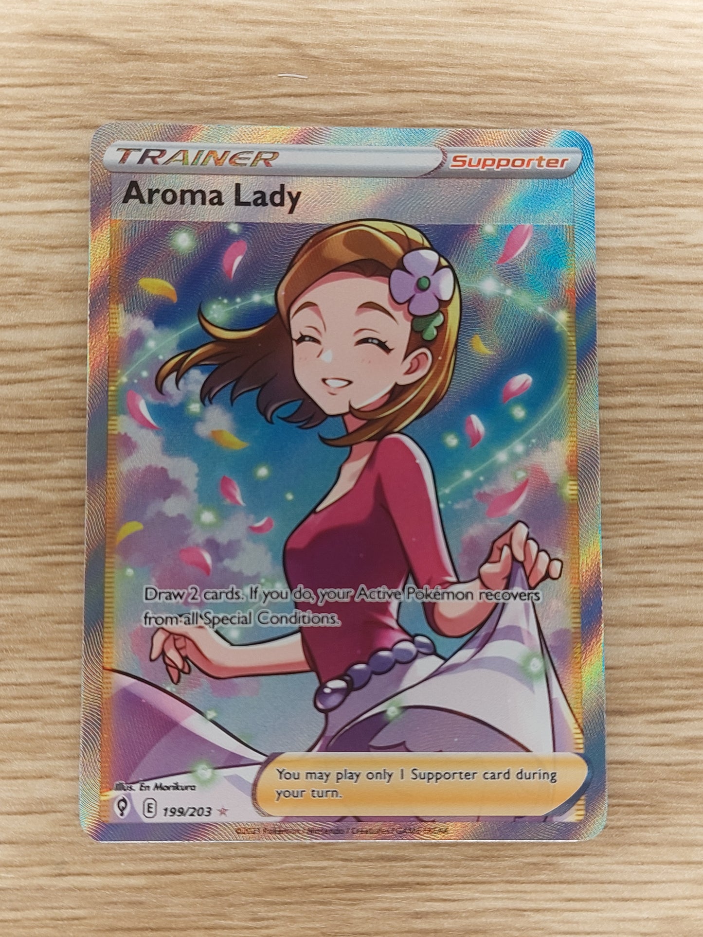 Pokémon TCG Aroma Lady Evolving Skies 199/203 Holo Rare