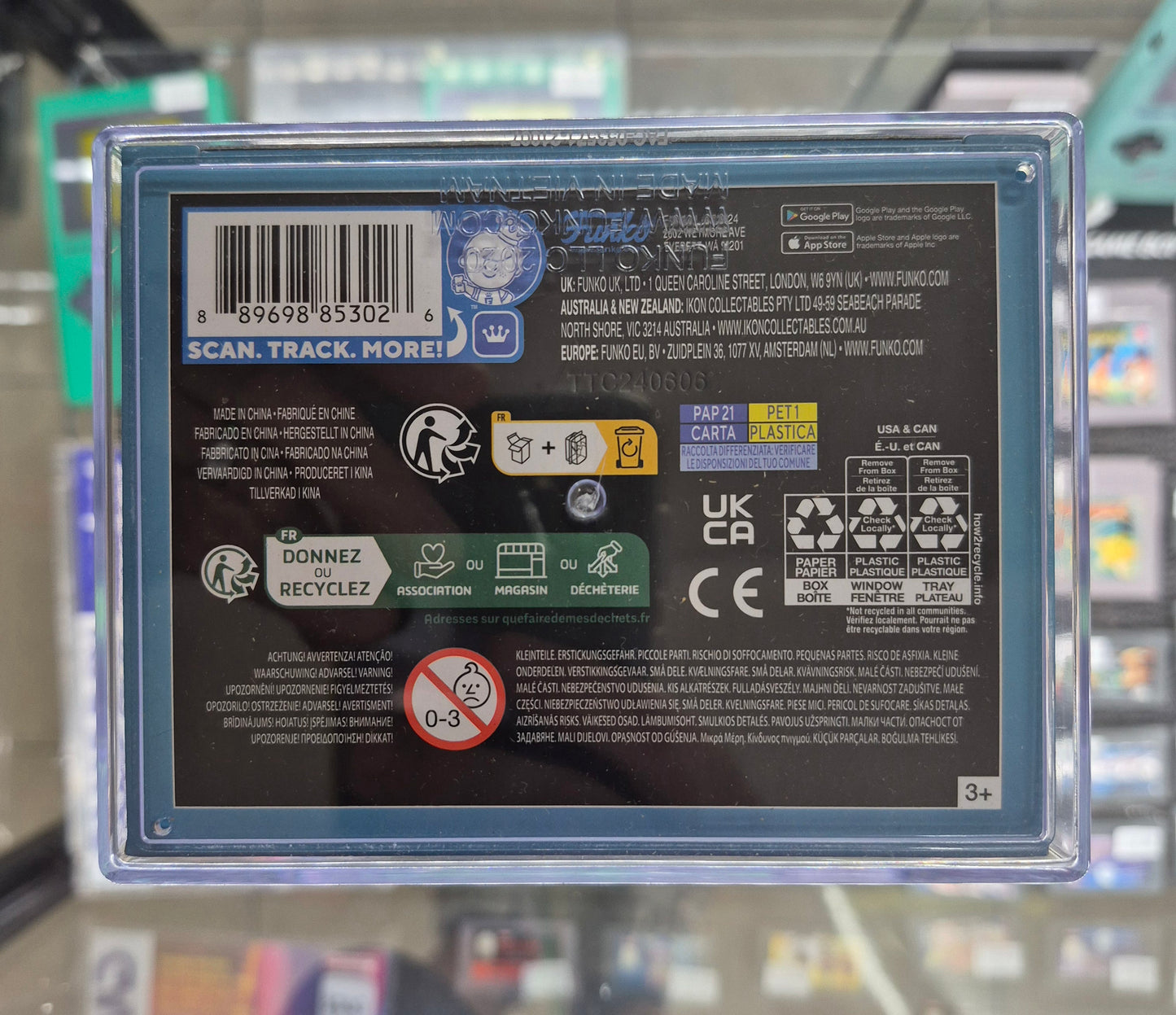 Funko Pop 263 Ultra Magnus Digital LE 2000 Legendary Transformers w/Pop Hard Stack