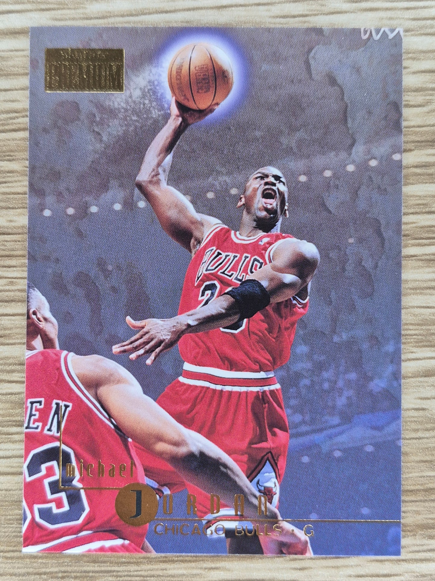 1996 Skybox Premium #16 Michael Jordan Chicago Bulls