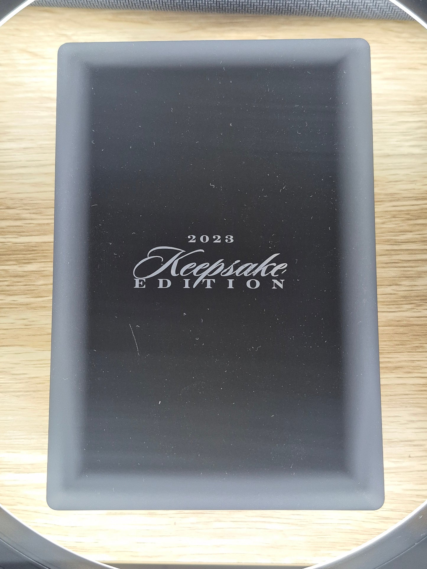2024 Keepsake Edition Red Label Bruce Lee Signapatch Relic 47/99 in Presentation Box