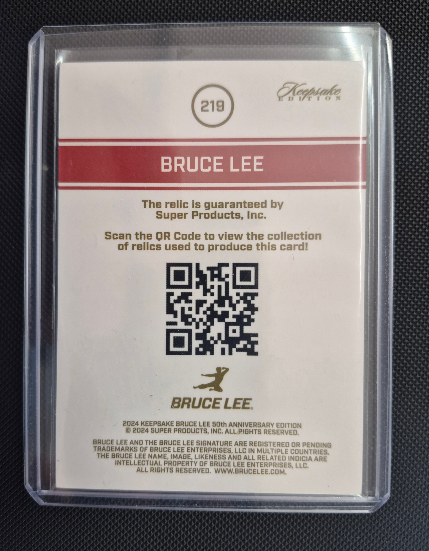 Keepsake Kaleidoscope Edition Bruce Lee Collection 50th Anniversary Bruce Lee Personal Relic Card