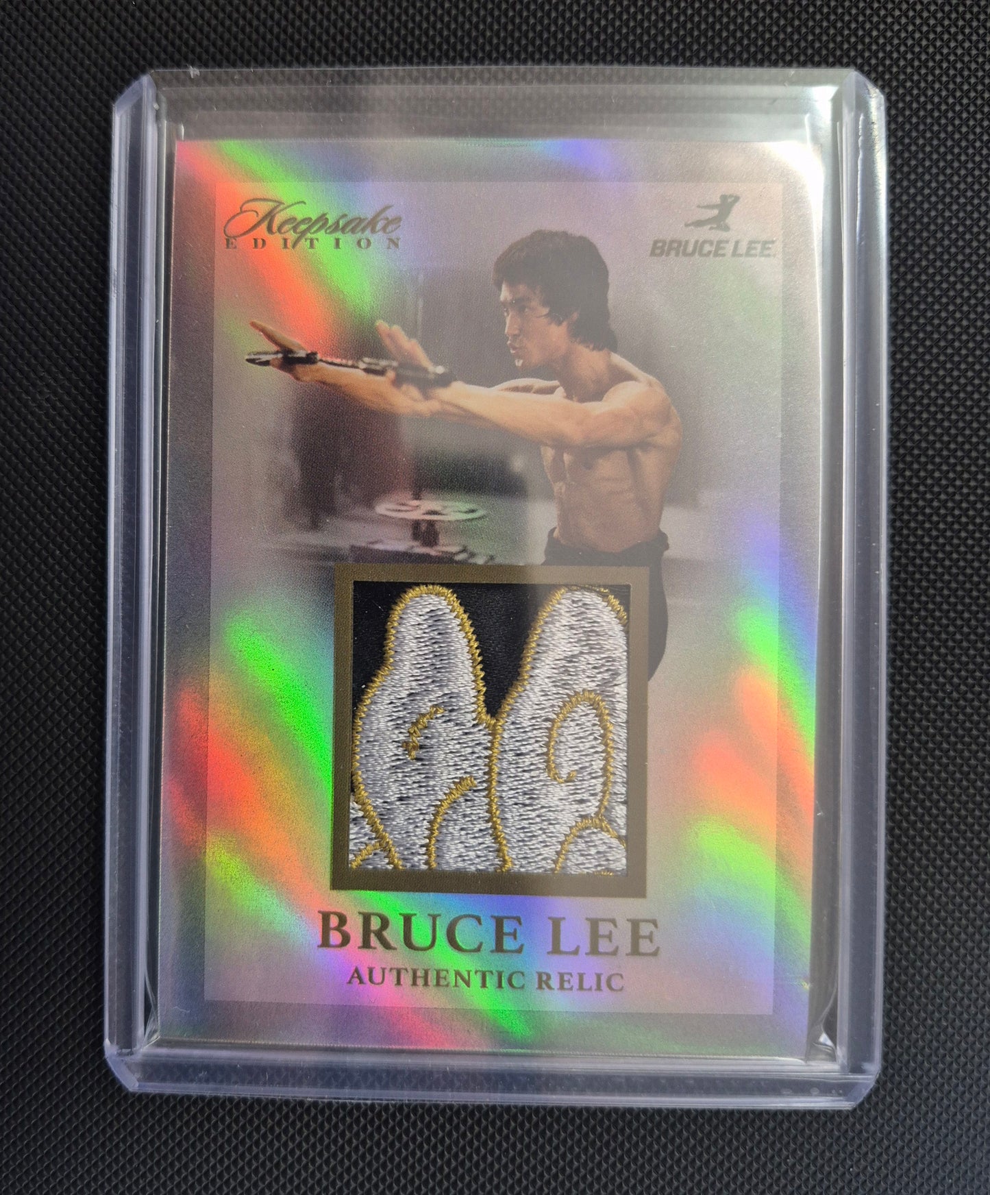 Keepsake Kaleidoscope Edition Bruce Lee Collection 50th Anniversary Bruce Lee Authentic Dragon Relic Card
