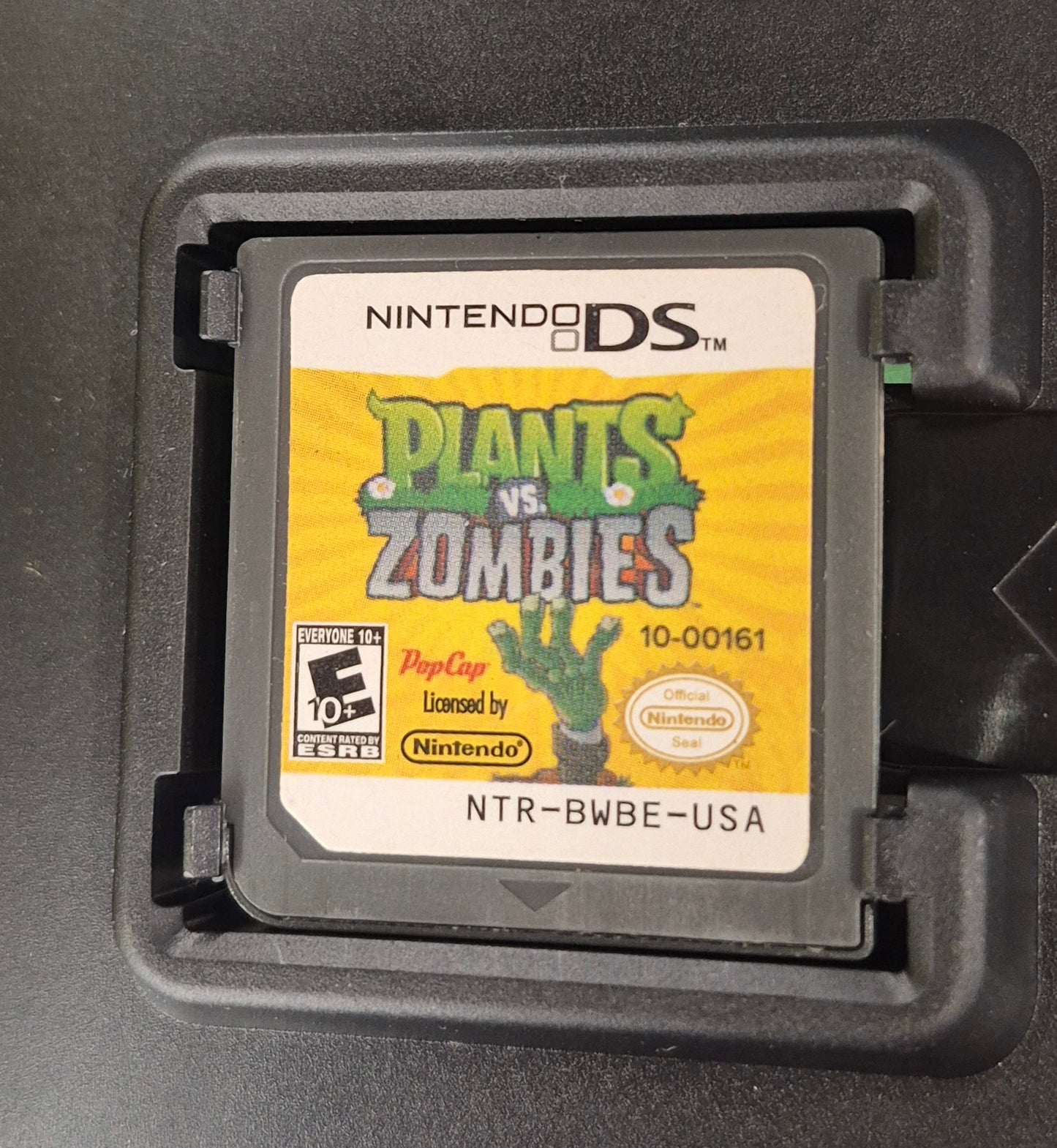 2006 Nintendo DS USA Plants VS Zombies CIB Tested