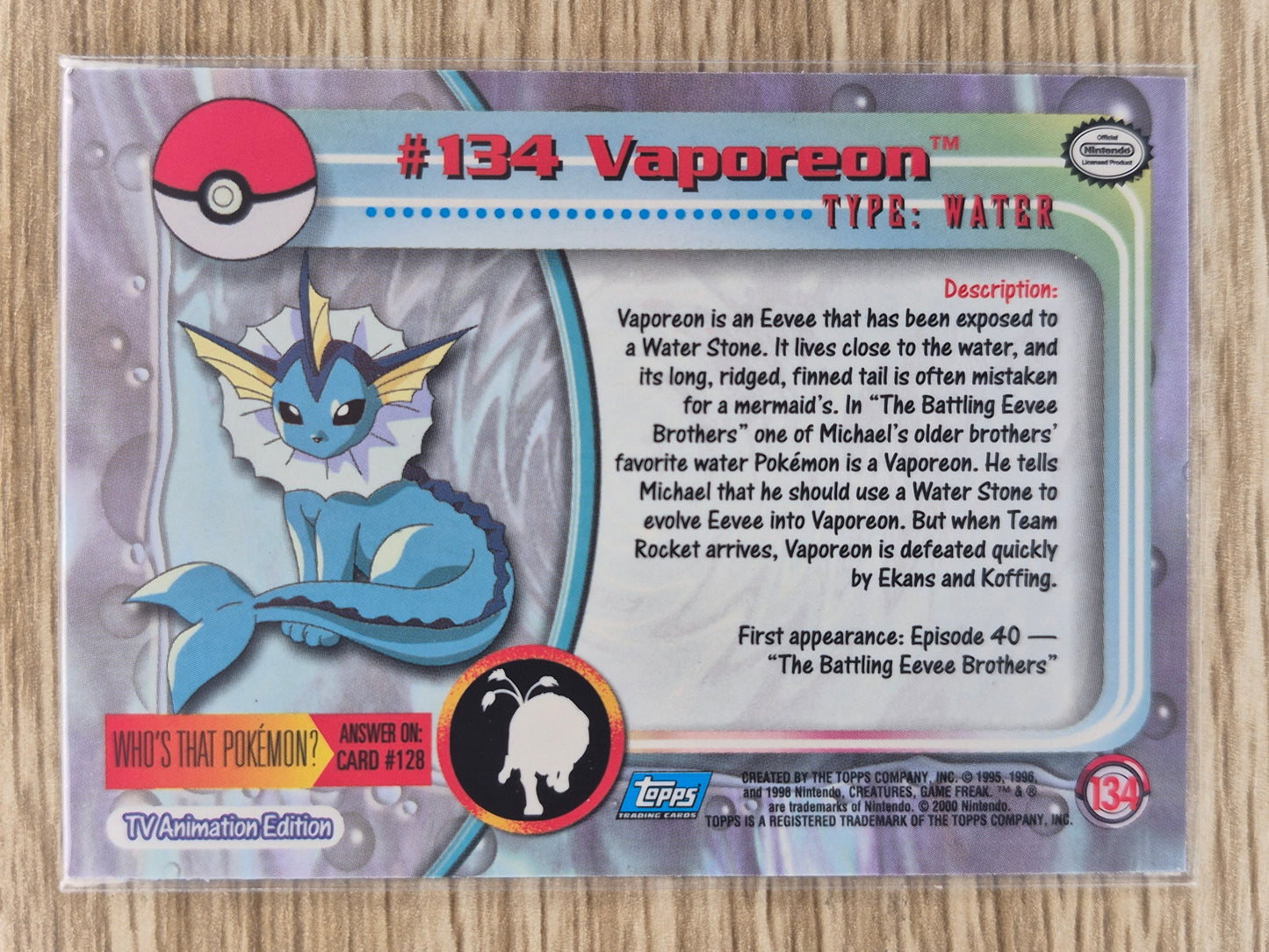 2000 Topps Pokémon Blue Label #134 Vaporeon Holo NM