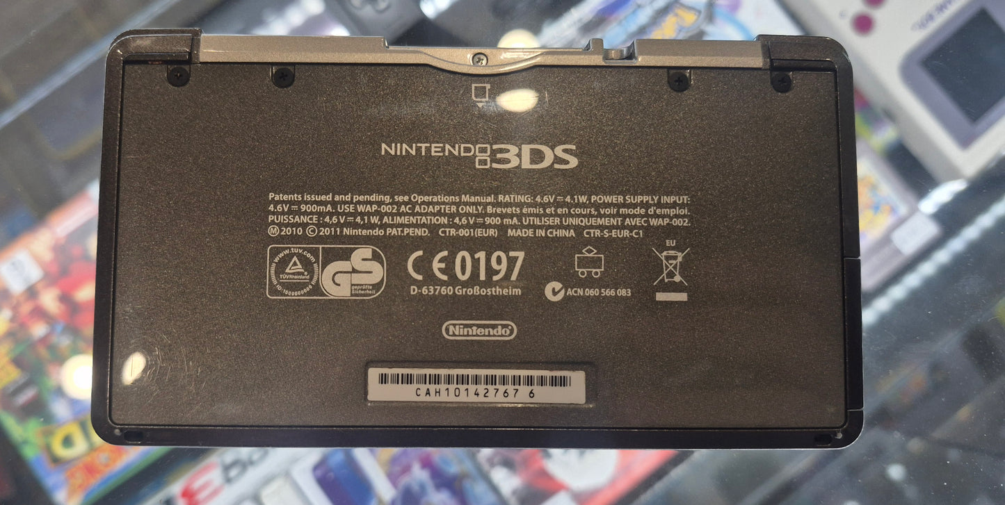 Nintendo 3DS Console Black CTR-001 Excellent Condition, Inc. USB Charger.(No Stylus)