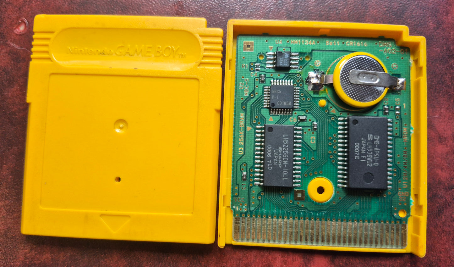 Pokemon Yellow Special Pikachu Edition Game Boy *100% ORIGINAL* NEW BATTERY no label