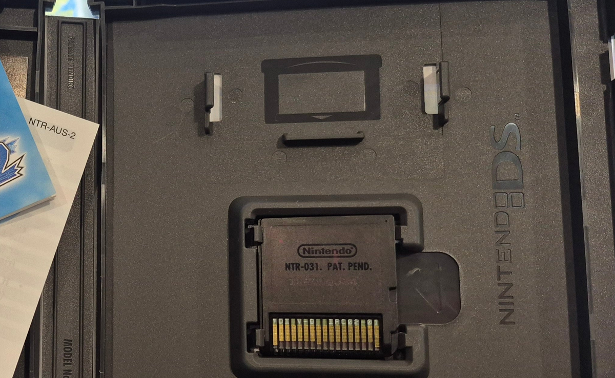 Pokémon Black Version 2 (Nintendo DS, 2012 PAL) Complete With Manual CIB VGC
