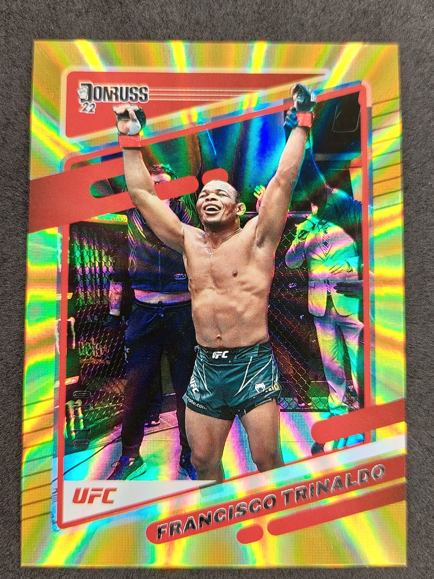 2022 Panini Donruss UFC #199 Francisco Trinaldo Gold Laser 01/10