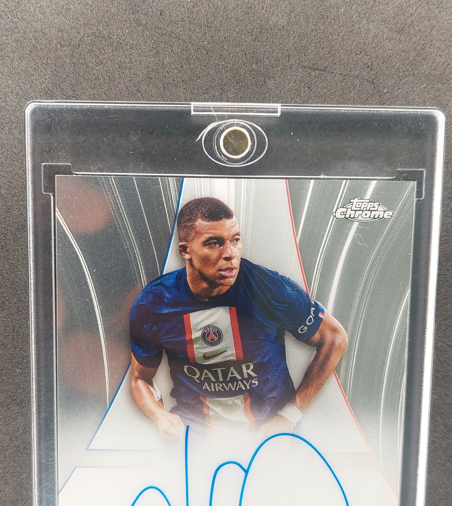 2022-23 Topps Chrome PSG Kylian Mbappe Refractor ON Card Auto 64/99