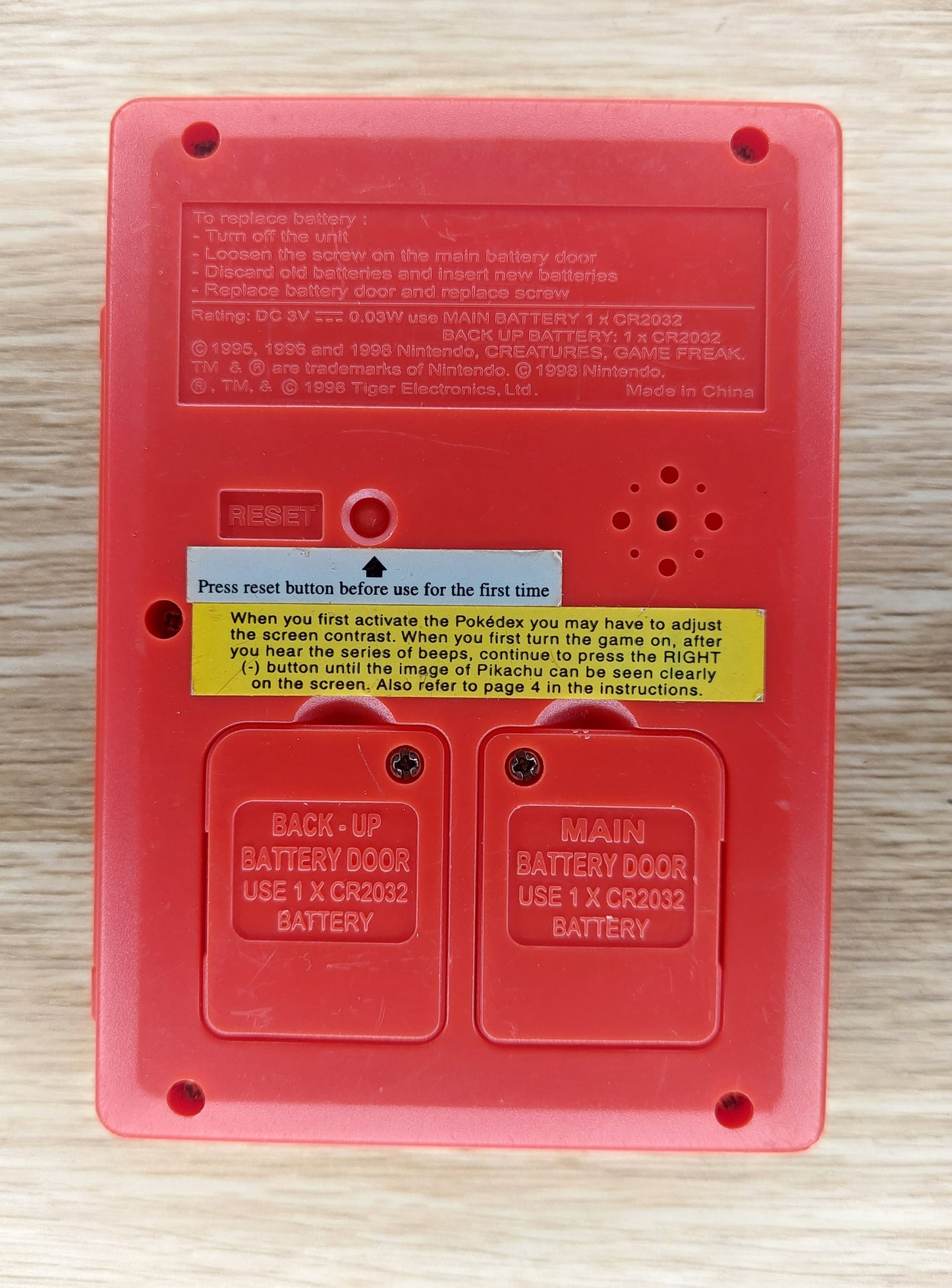 1999 Pokemon Electronic Pokedex Vintage - Tiger Electronics - Testing & Working