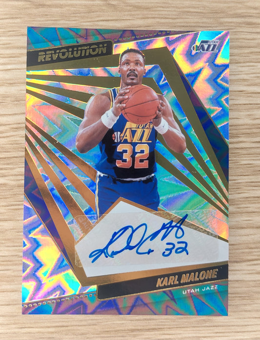 2021-22 Panini Revolution AG-KML Karl Malone Fractal Auto 012/100