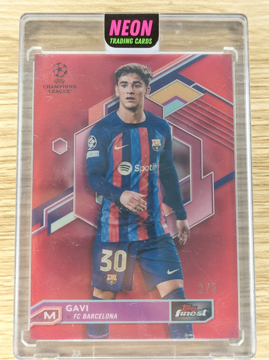 Topps Finest UEFA Champions League #19 GAVI Red Refractor 2/5 SSP