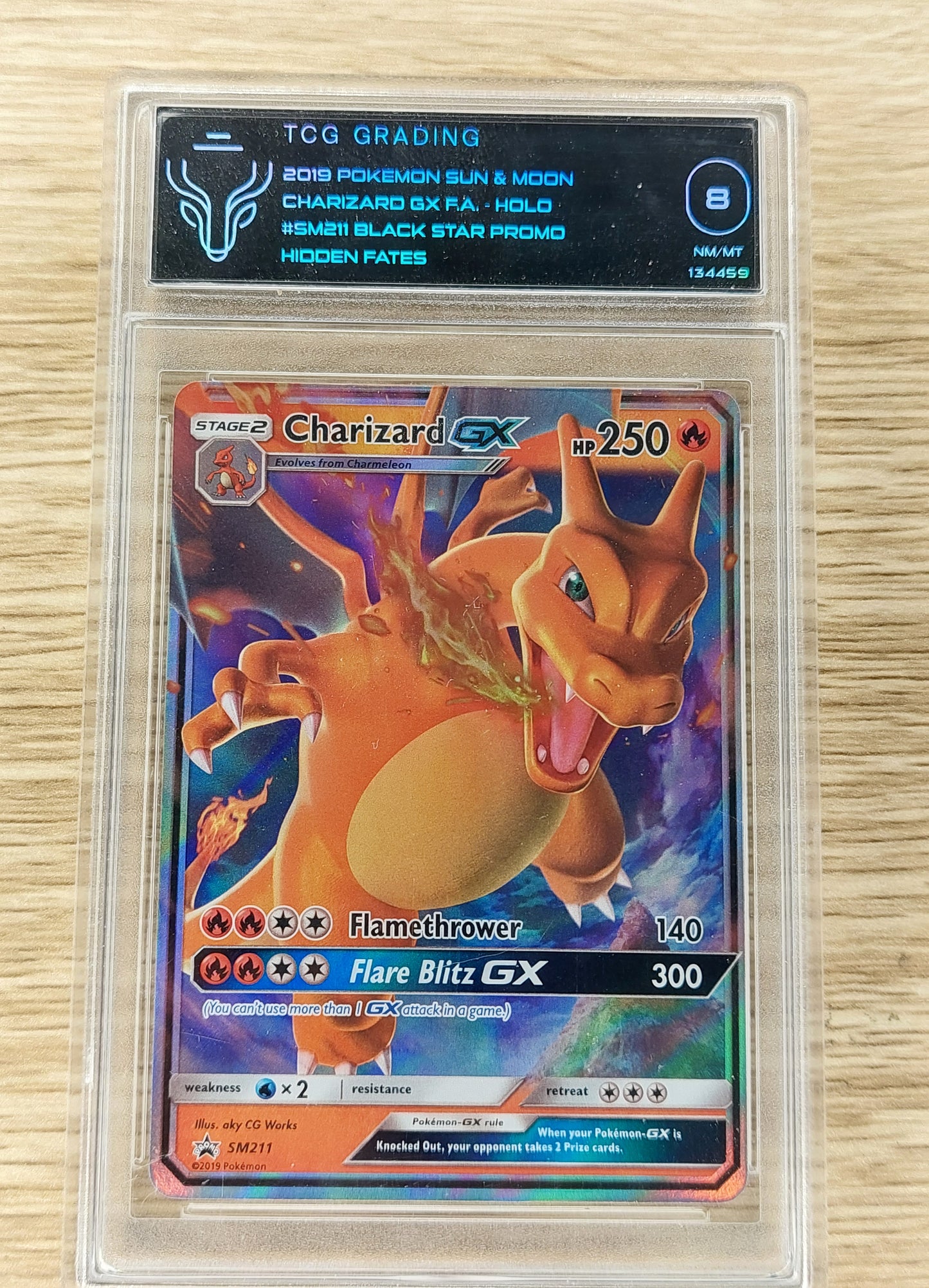 2019 Pokemon S&M Hidden Fates SM211 Charizard GX Black Star Promo TCG 8