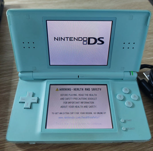 2006 Nintendo DS Lite Aqua Console Inc.Charger Cable