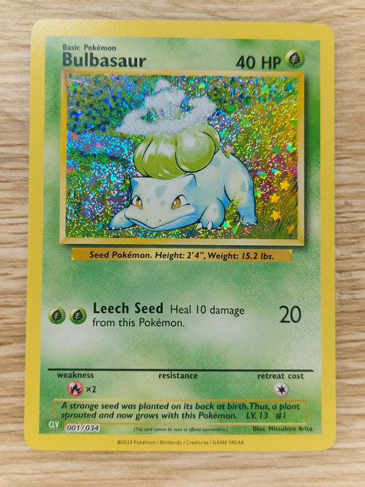 Bulbasaur Holo CLV 001/034 English Pokemon Trading Card Game Classic 2023