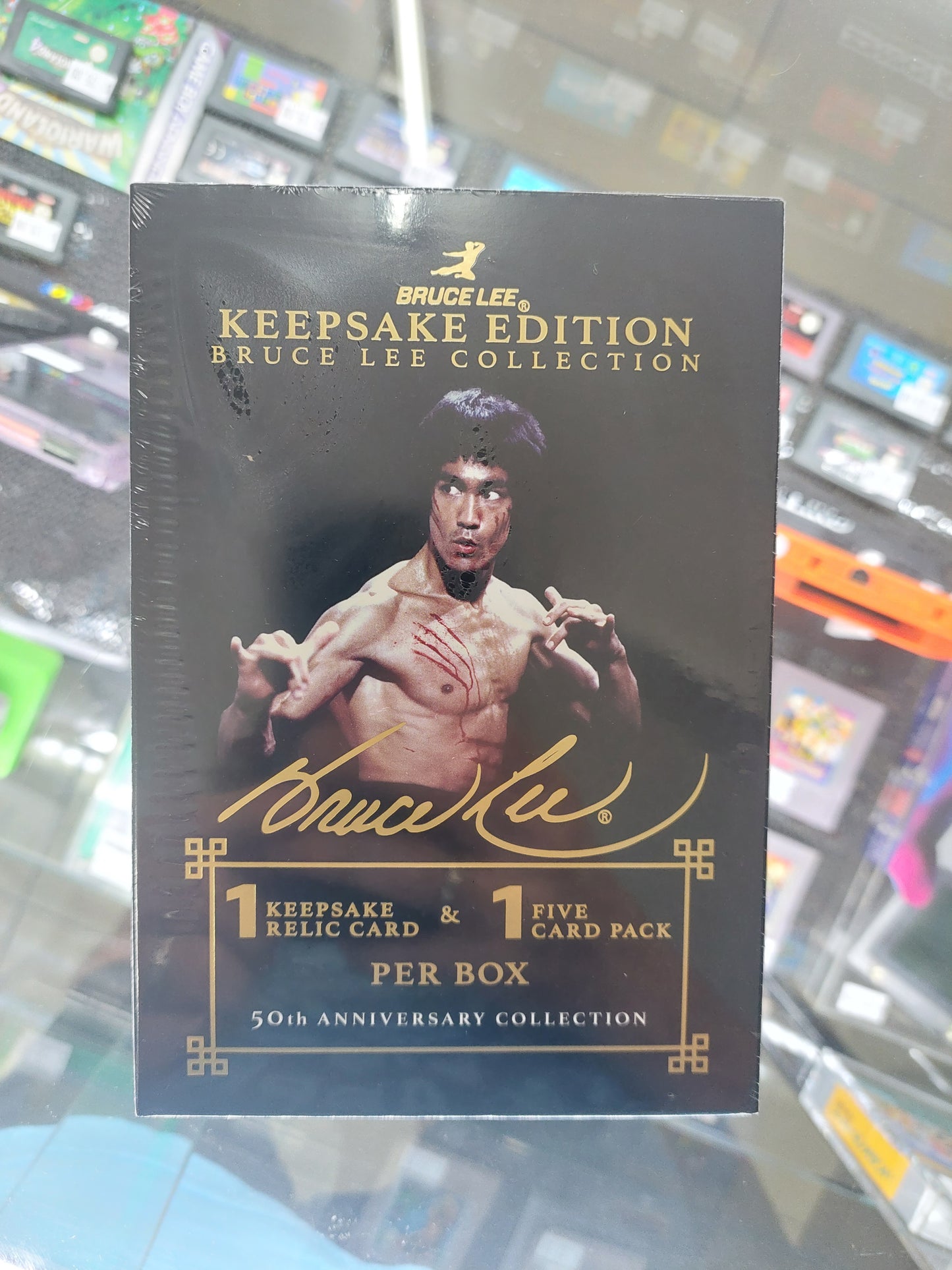 2024 Bruce Lee 50th Anniversary Keepsake Edition Hobby Box.