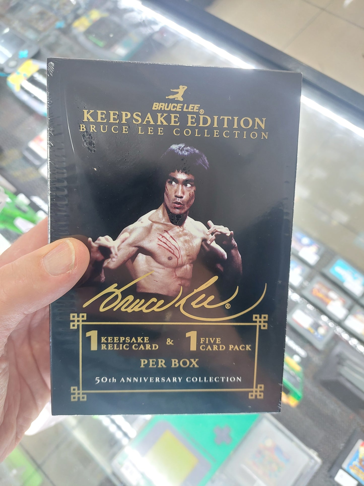 2024 Bruce Lee 50th Anniversary Keepsake Edition Hobby Box.