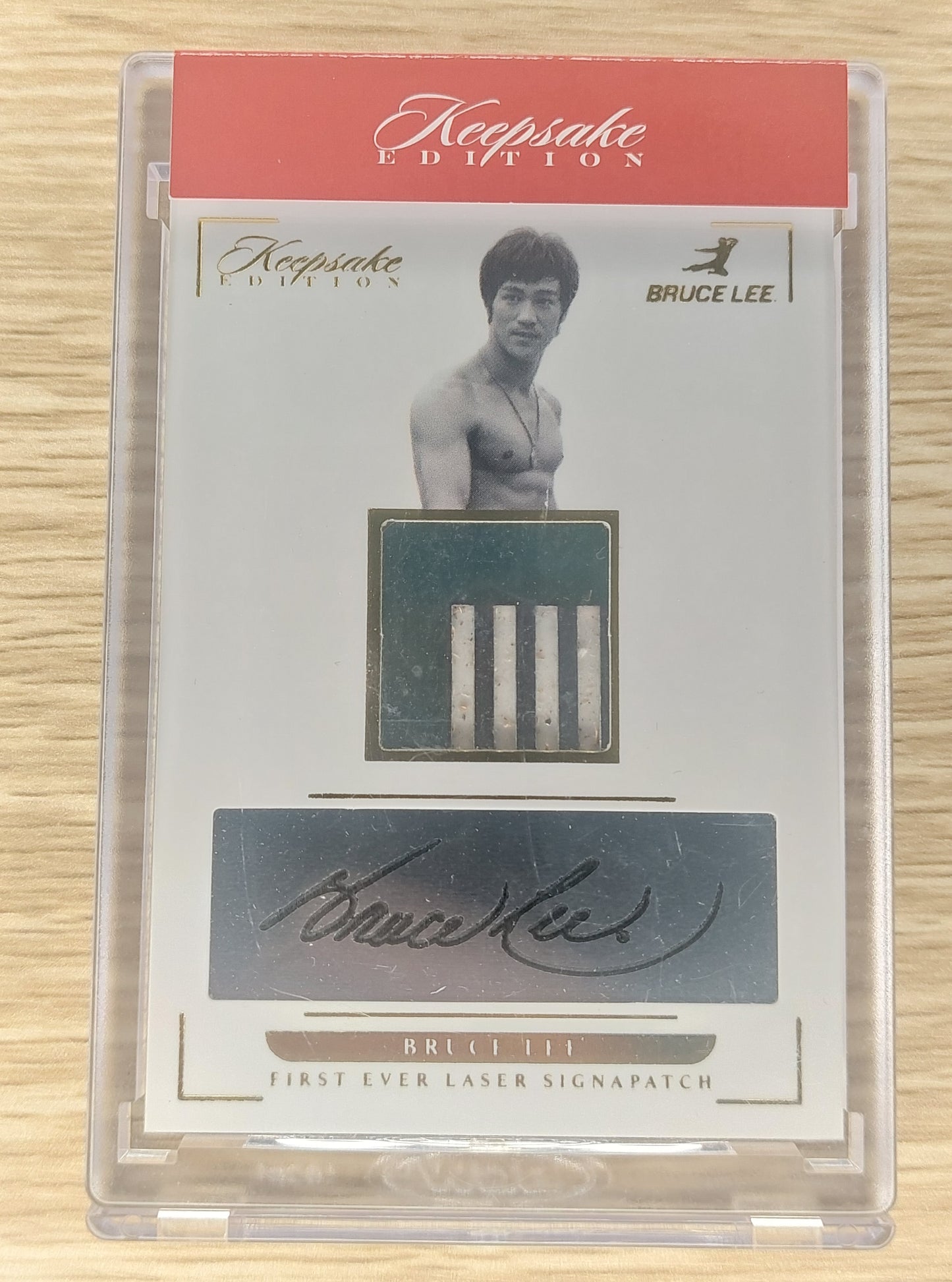 2024 Keepsake Edition Red Label Bruce Lee Signapatch Card(Tape Player Relic)37/99