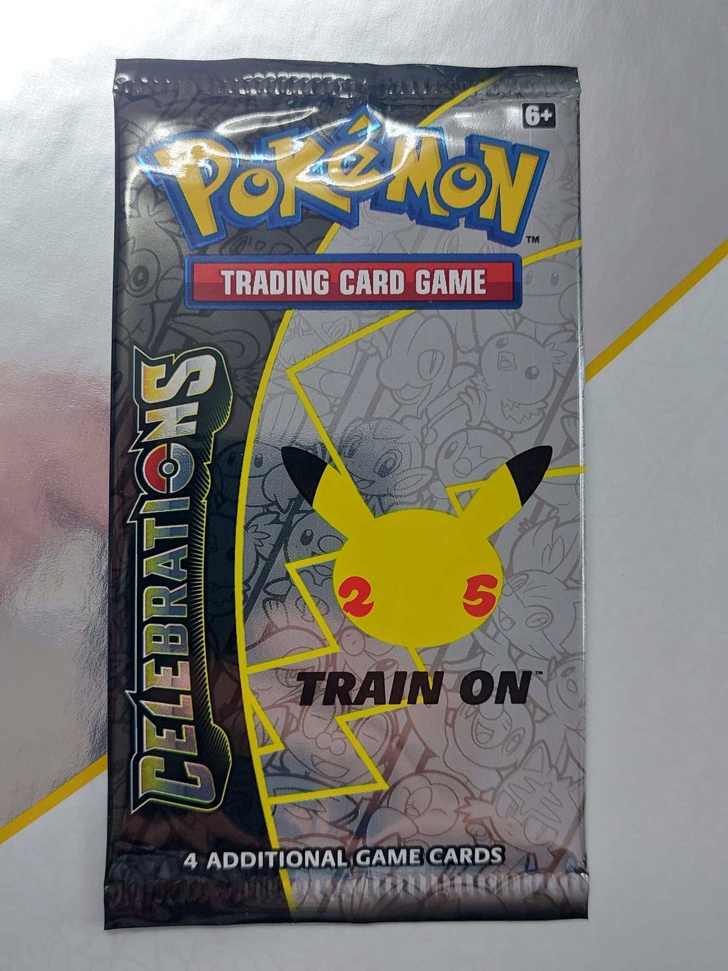 Pokemon Celebrations Booster Pack (4 cards)