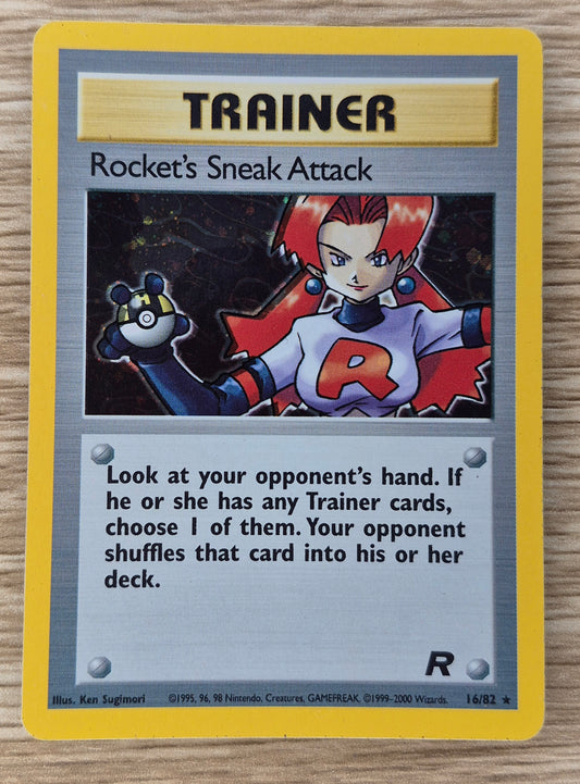 Pokémon TCG - Rocket's Sneak Attack - 16/82 - Team Rocket - Holo