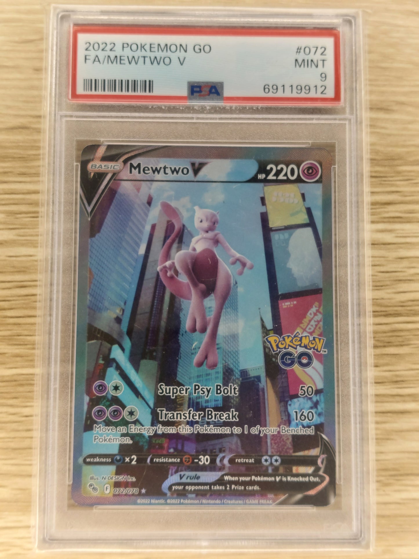 Pokemon 2022 Mewtwo V Alternate Art Pokemon GO 072/078 PSA 9