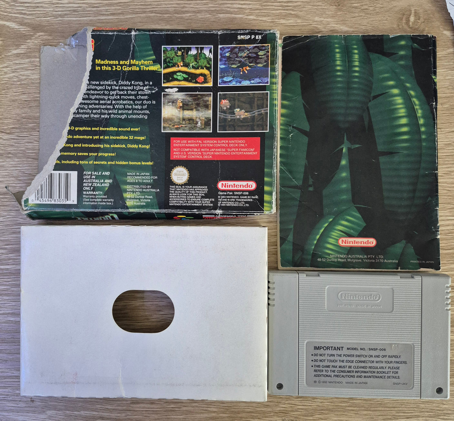 Nintendo SNES Donkey Kong Country CIB with Insert,Instructions & New Save Battery-Tested (box worn)