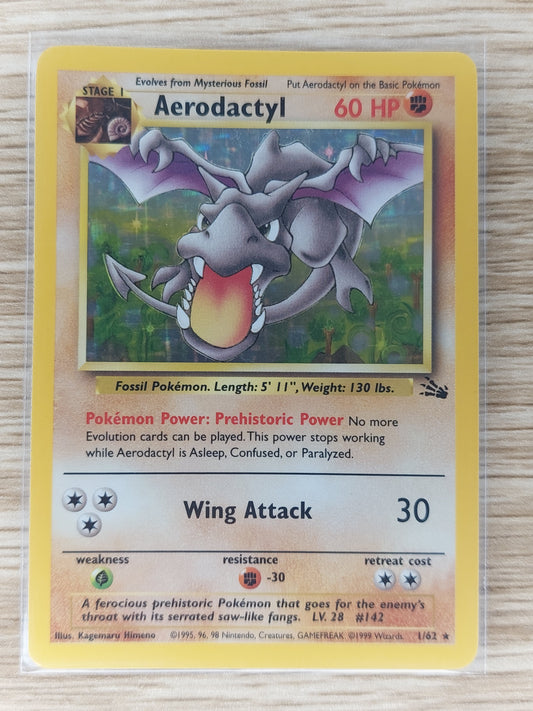 Pokemon 1999 Aerodactyl Holo Rare Fossil 1/62
