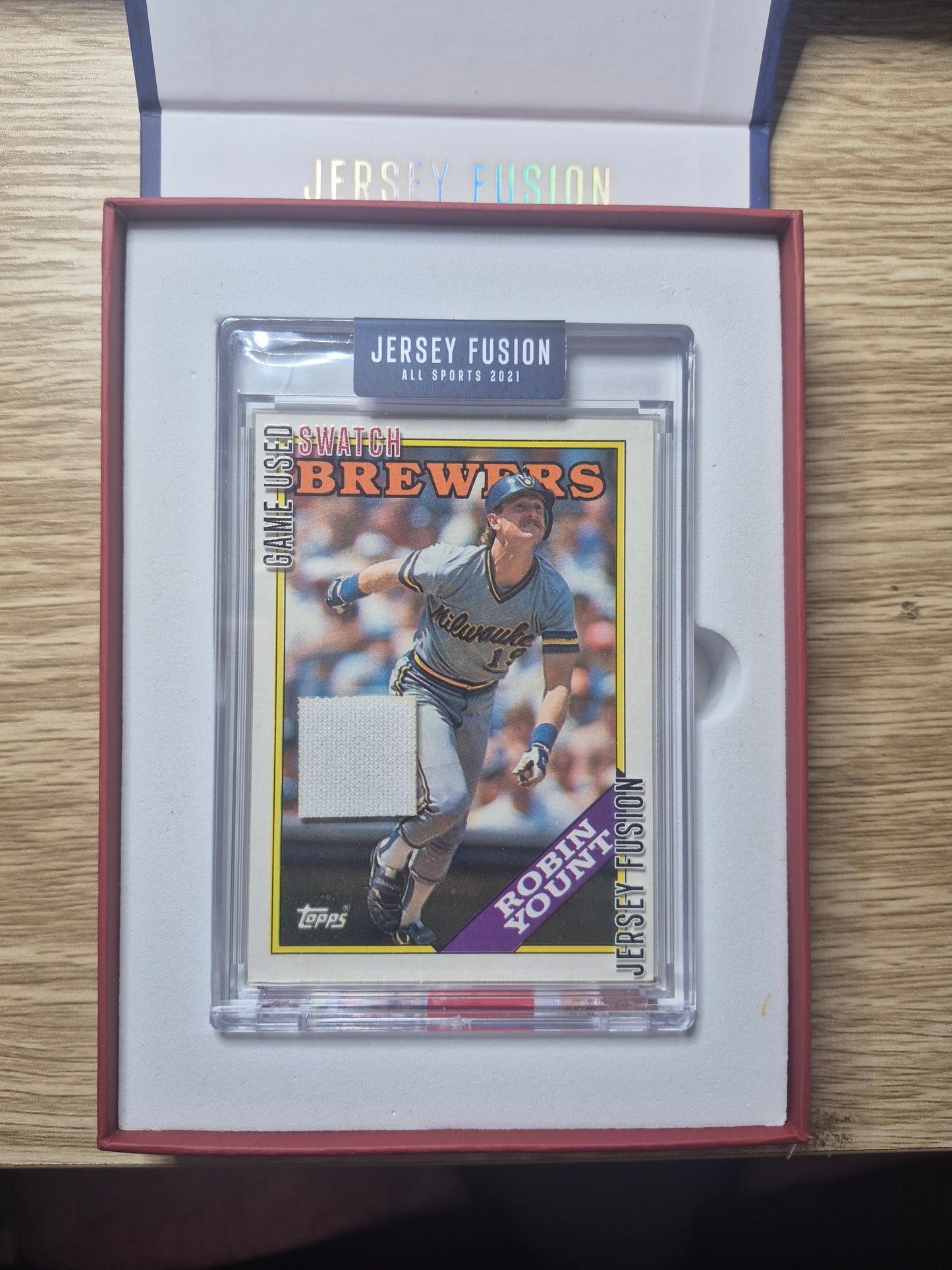 2021 Jersey Fusion Robin Yount Brewers HOF game used Patch swatch Card