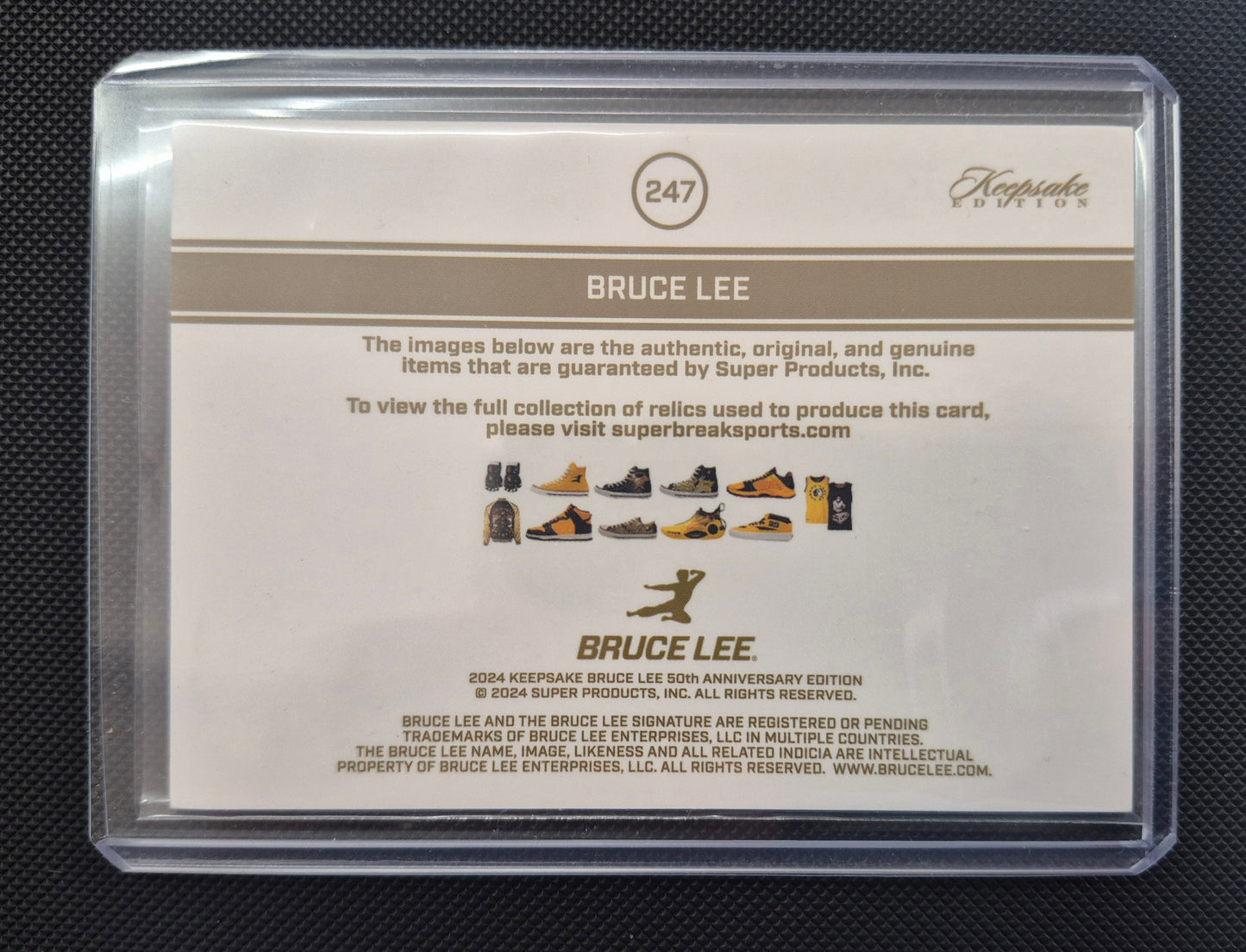 Keepsake Kaleidoscope Edition Bruce Lee Collection 50th Anniversary Bruce Lee Triple Relic Card