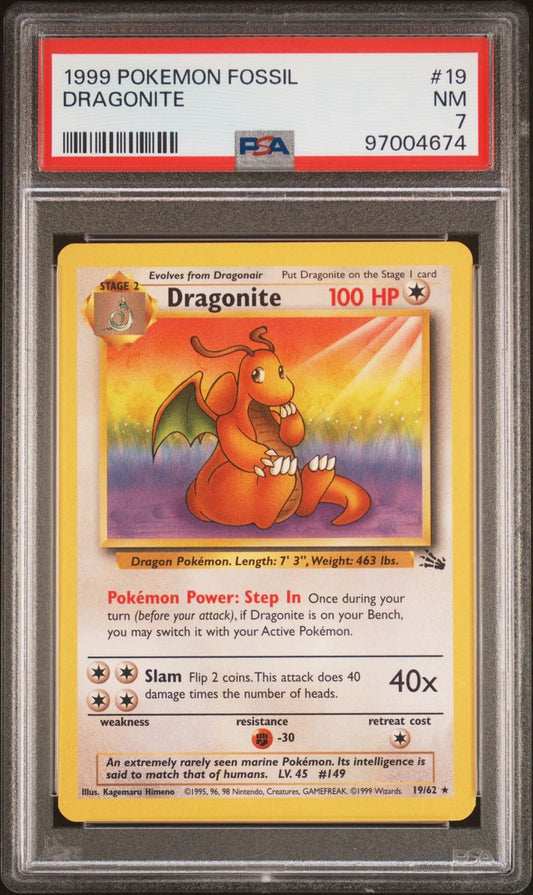 1999 Pokémon Fossil 19/62 Dragonite Non Holo PSA 7