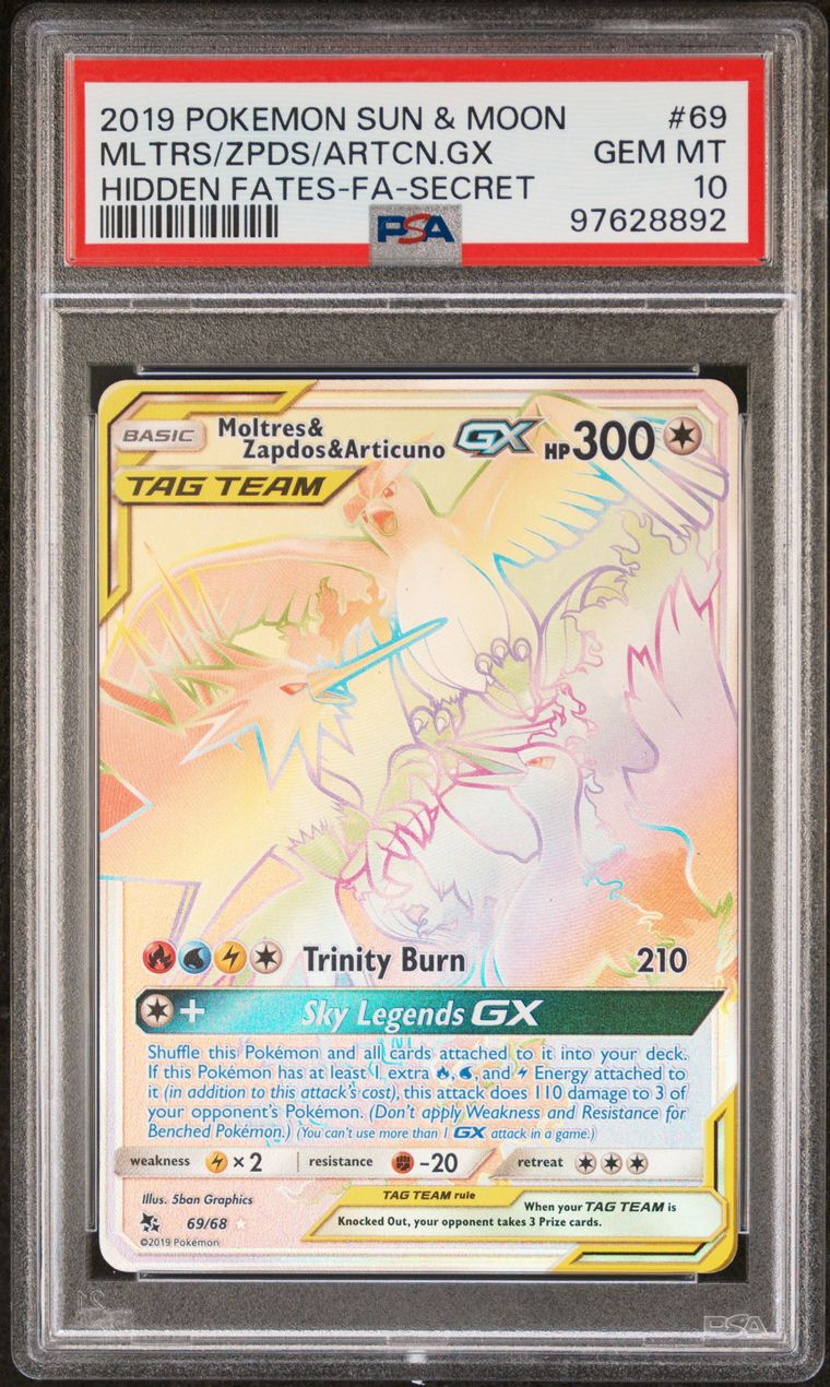 2019 Pokémon S&M Hidden Fates  69/68 Motres & Zapdos & Articuno GX Rainbow Secret PSA 10