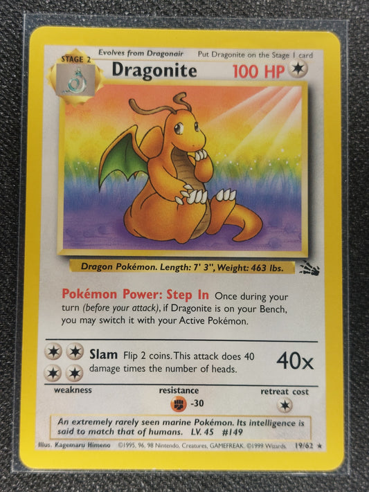 Pokemon 1999 Dragonite Non-Holo Rare 19/62 LP