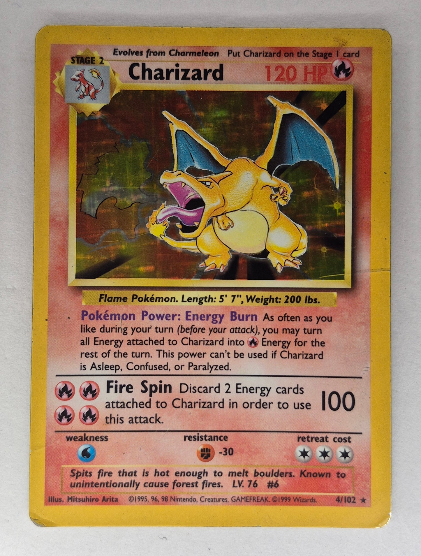 Charizard Base Set 4/102 Holo Rare 1999 WOTC Pokemon Card HP
