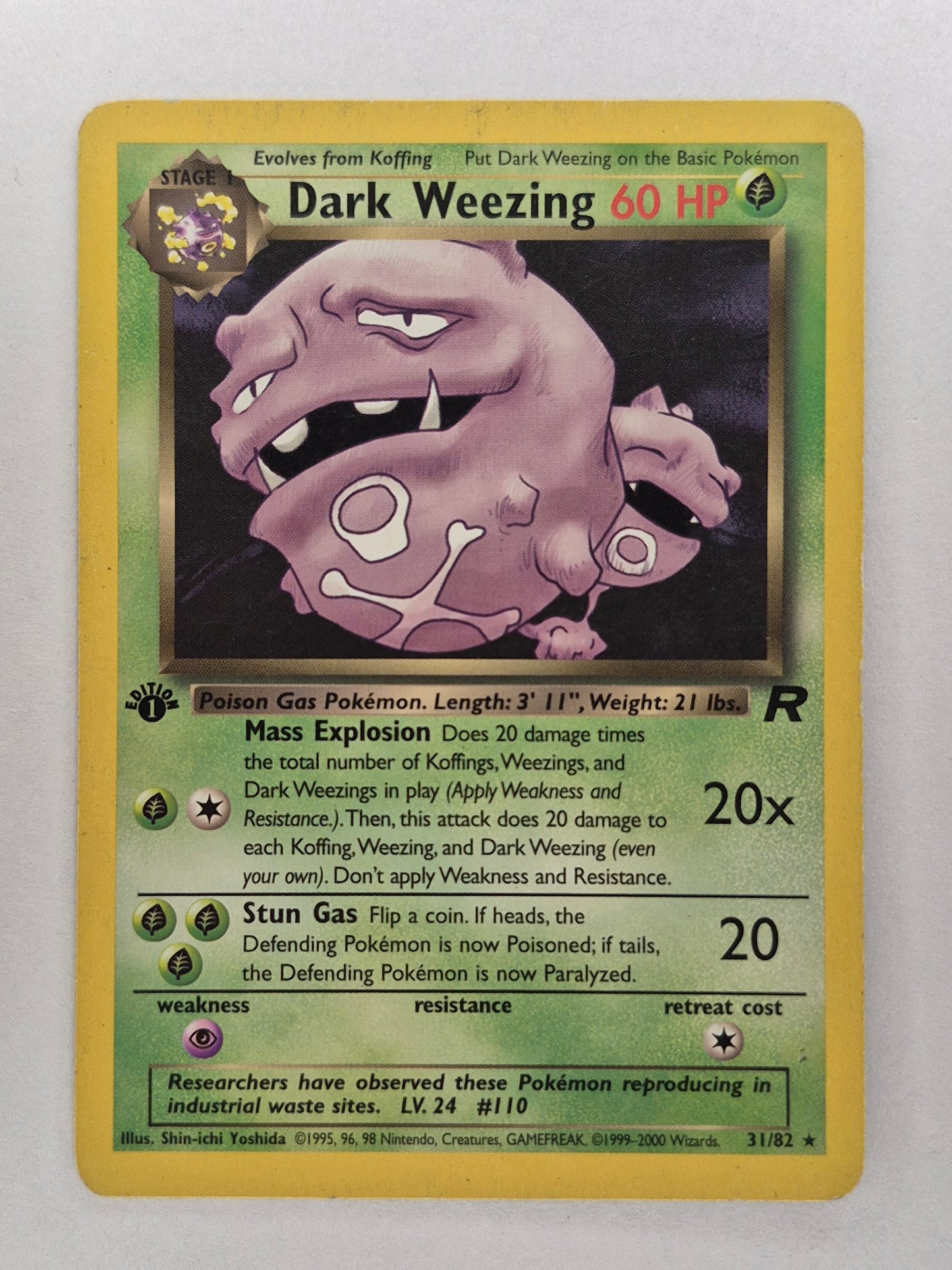2000 WOTC Pokemon Rocket 1st Edition Dark Weezing Non Holo MP