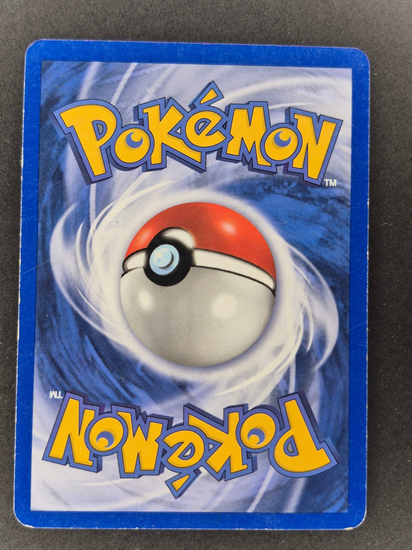 Pikachu 70/111 Neo Genesis-1st Edition Regular Non Holo LP