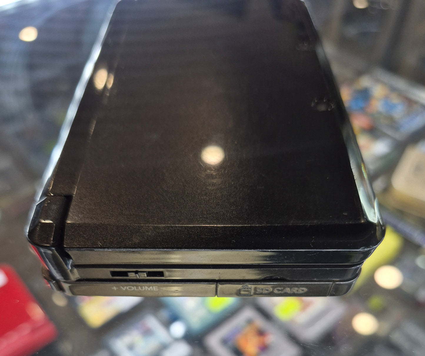 Nintendo 3DS Console Black CTR-001 Excellent Condition, Inc. USB Charger & new 32GB Card.(Minor Wear)