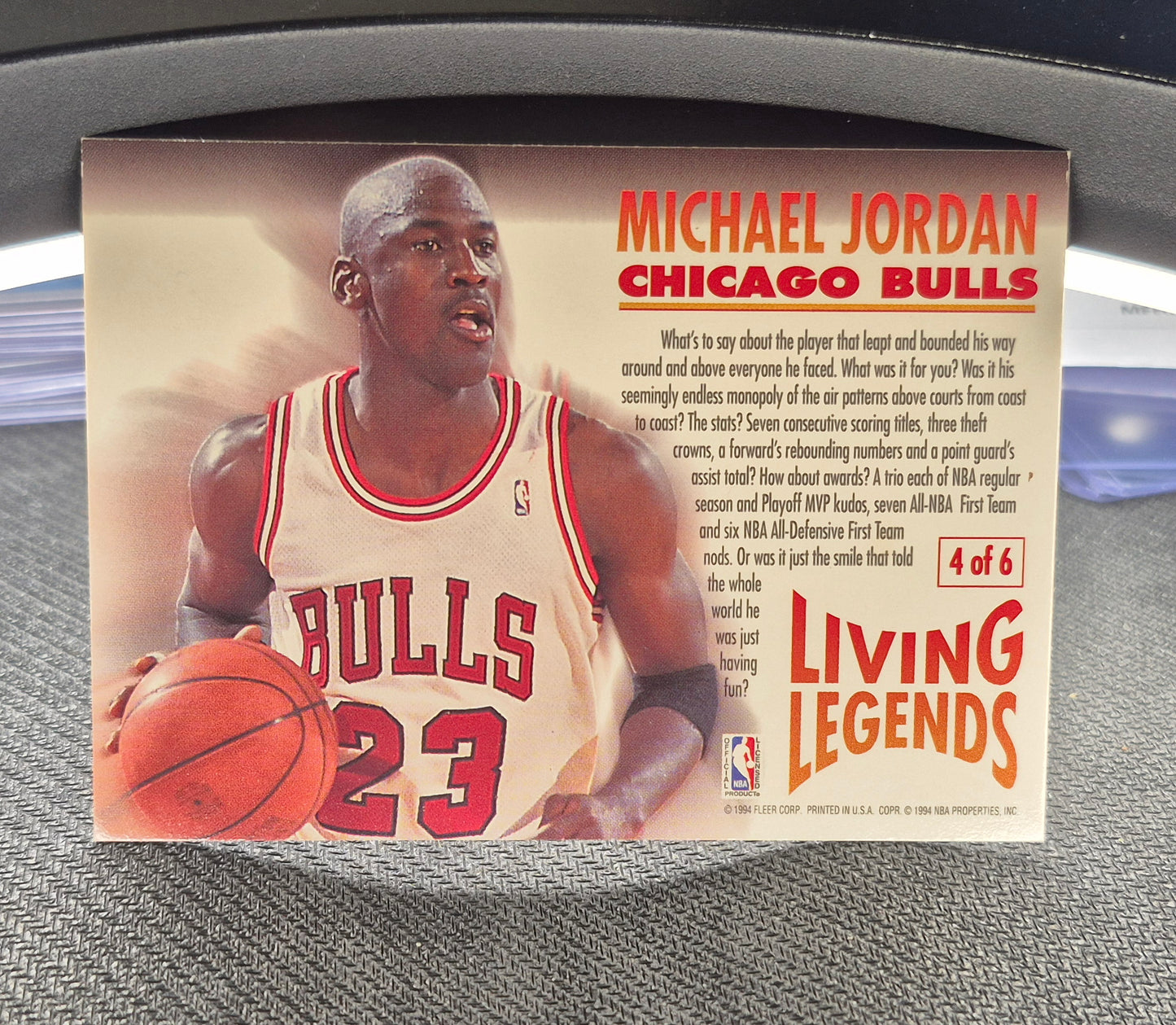 1993-94 Fleer  MICHAEL JORDAN Living Legends Chicago Bulls Vintage LP
