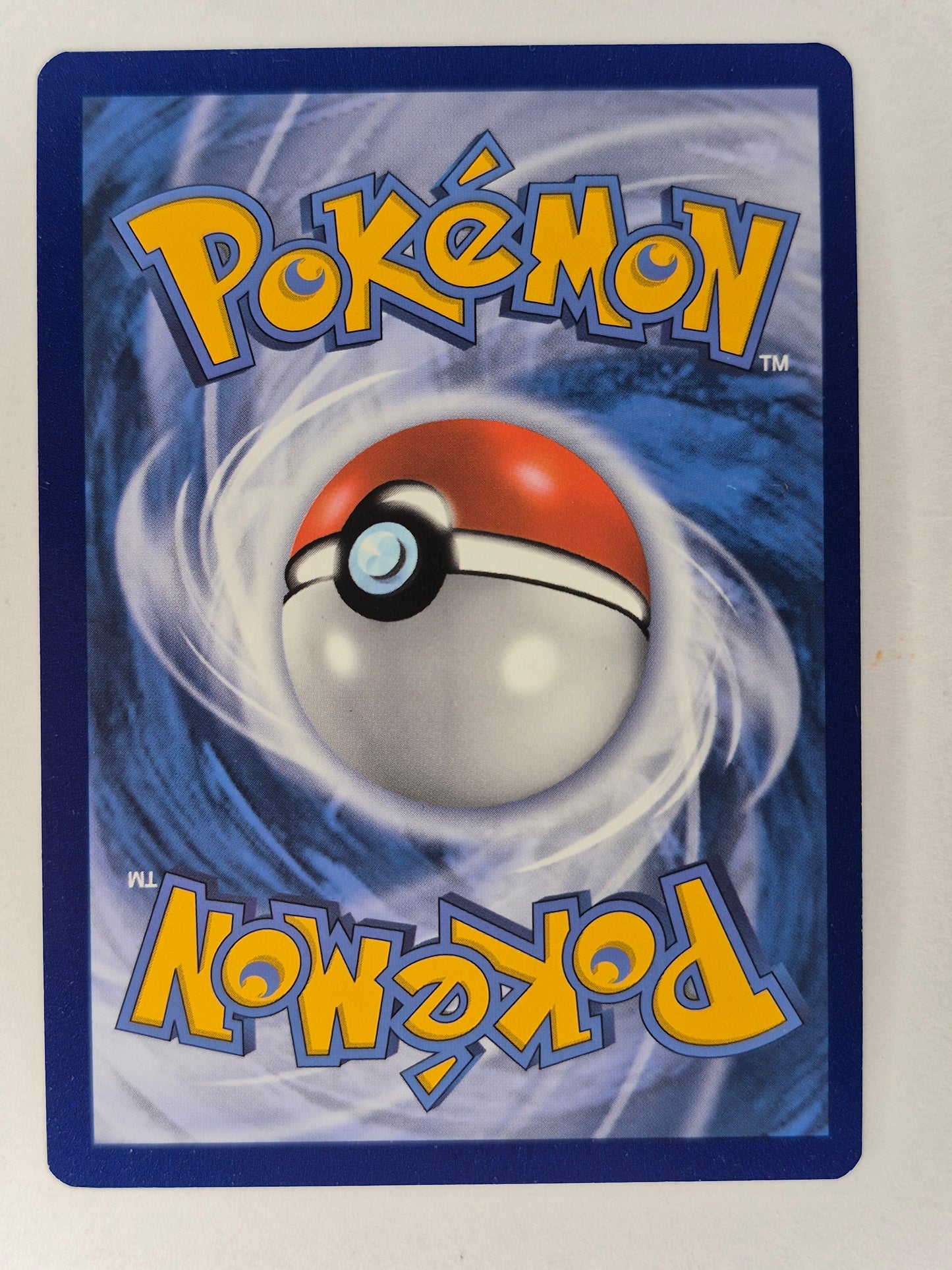 Pokémon TCG Pikachu V Vivid Voltage 043/185 Holo Ultra Rare