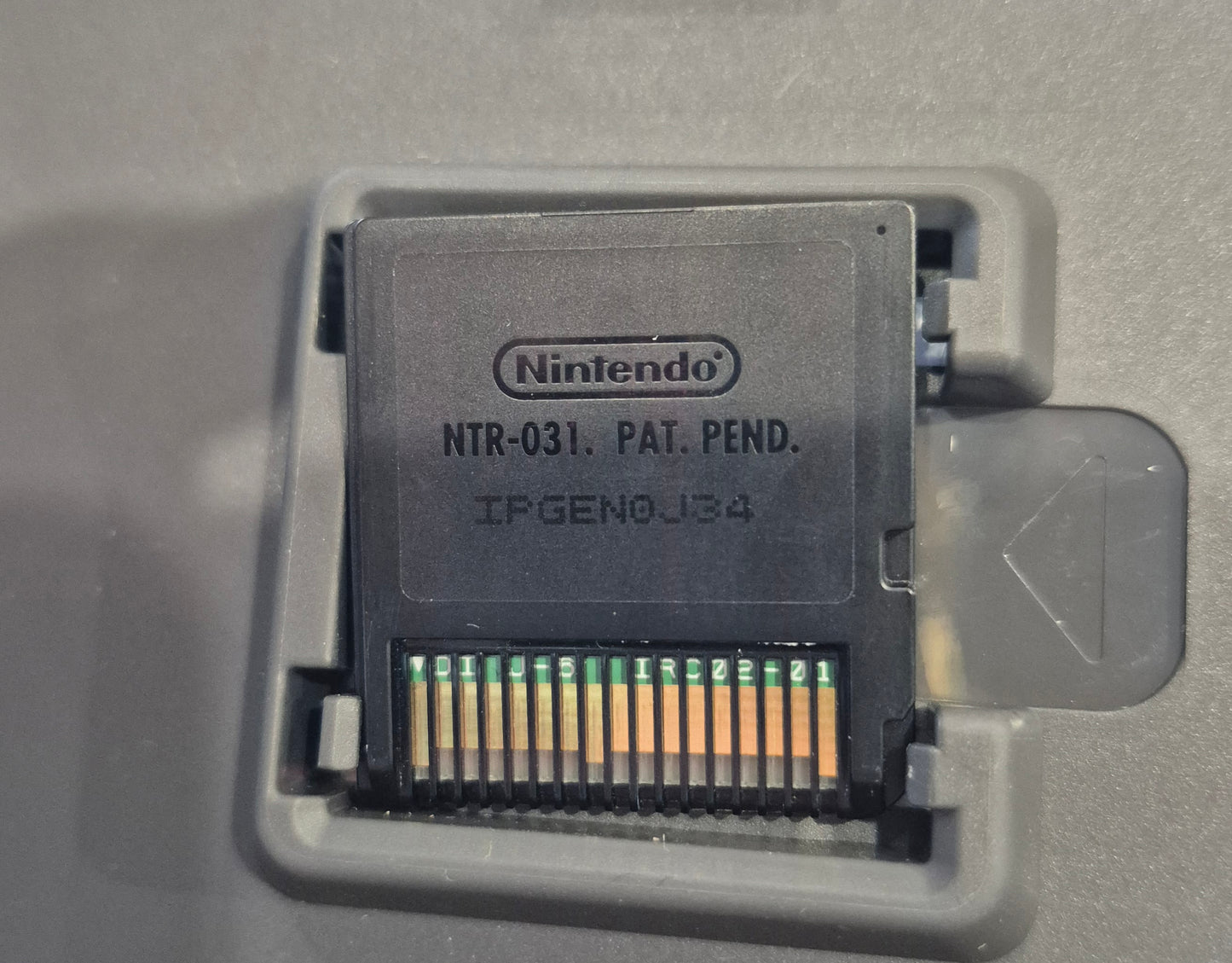 2010 Nintendo DS Pokémon Soul Silver Version in Box w/pokewalker