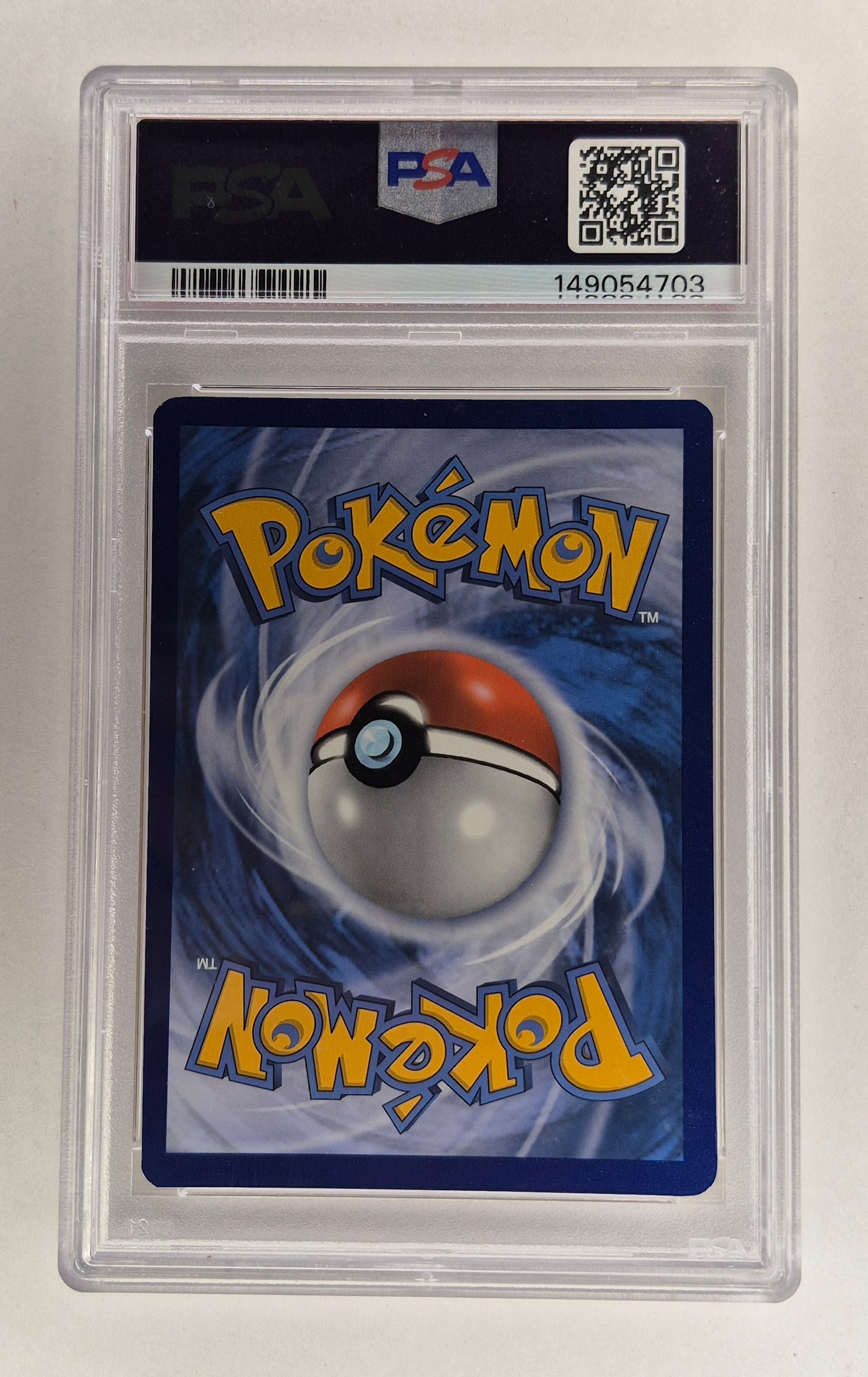 2022 UK Pokémon SWSH075 Special Delivery Charizard Holo PSA 8 NM-MT