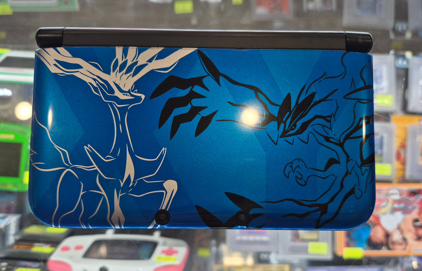 Nintendo 3DS XL- Pokemon LIMITED Xerneas & Yveltal BLUE Console in Box VGC