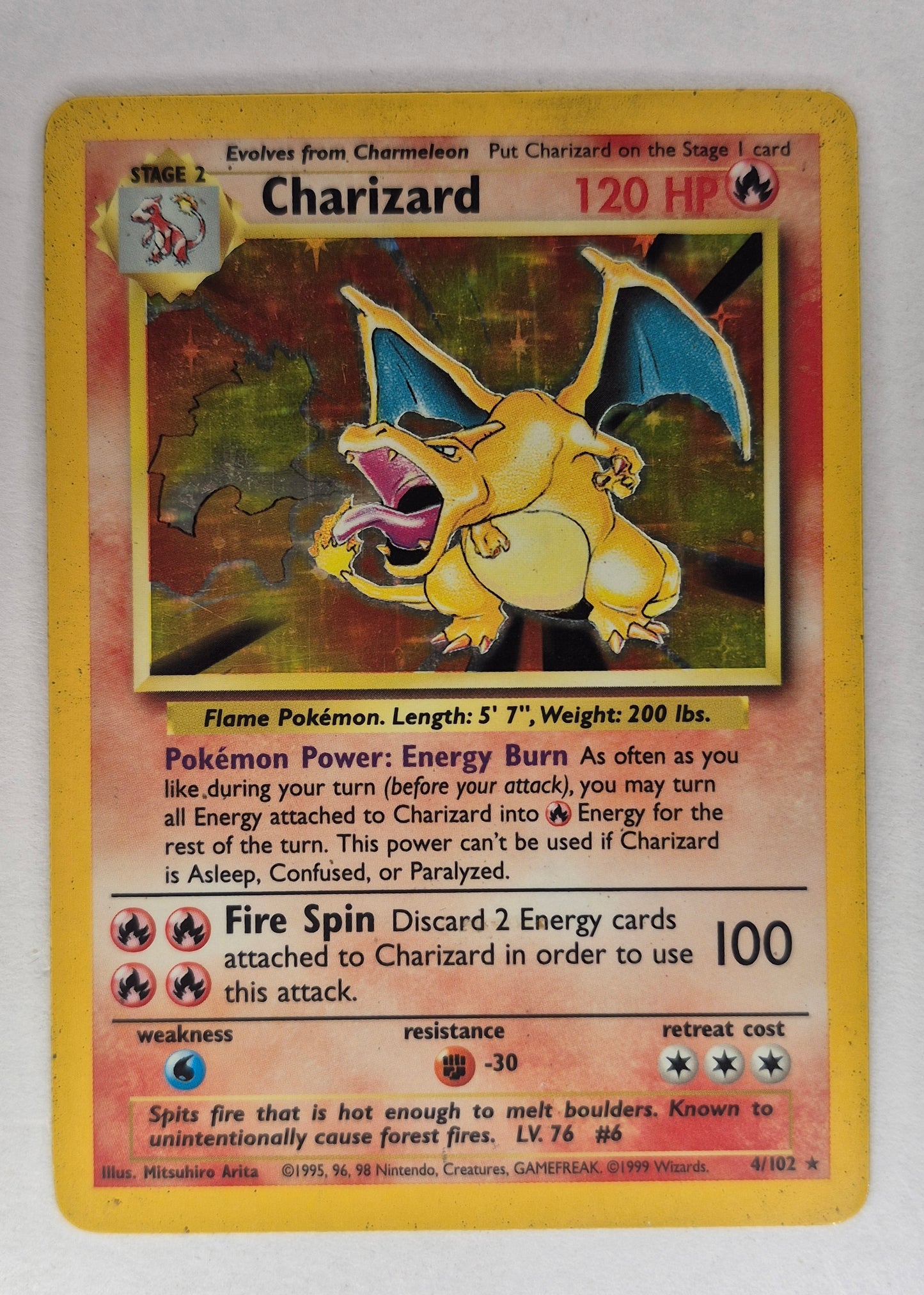 Charizard Base Set 4/102 Holo Rare 1999 WOTC Pokemon Card MP