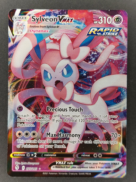 2021 Pokemon Sylveon Vmax Ultra Rare Evolving Skies 075/203