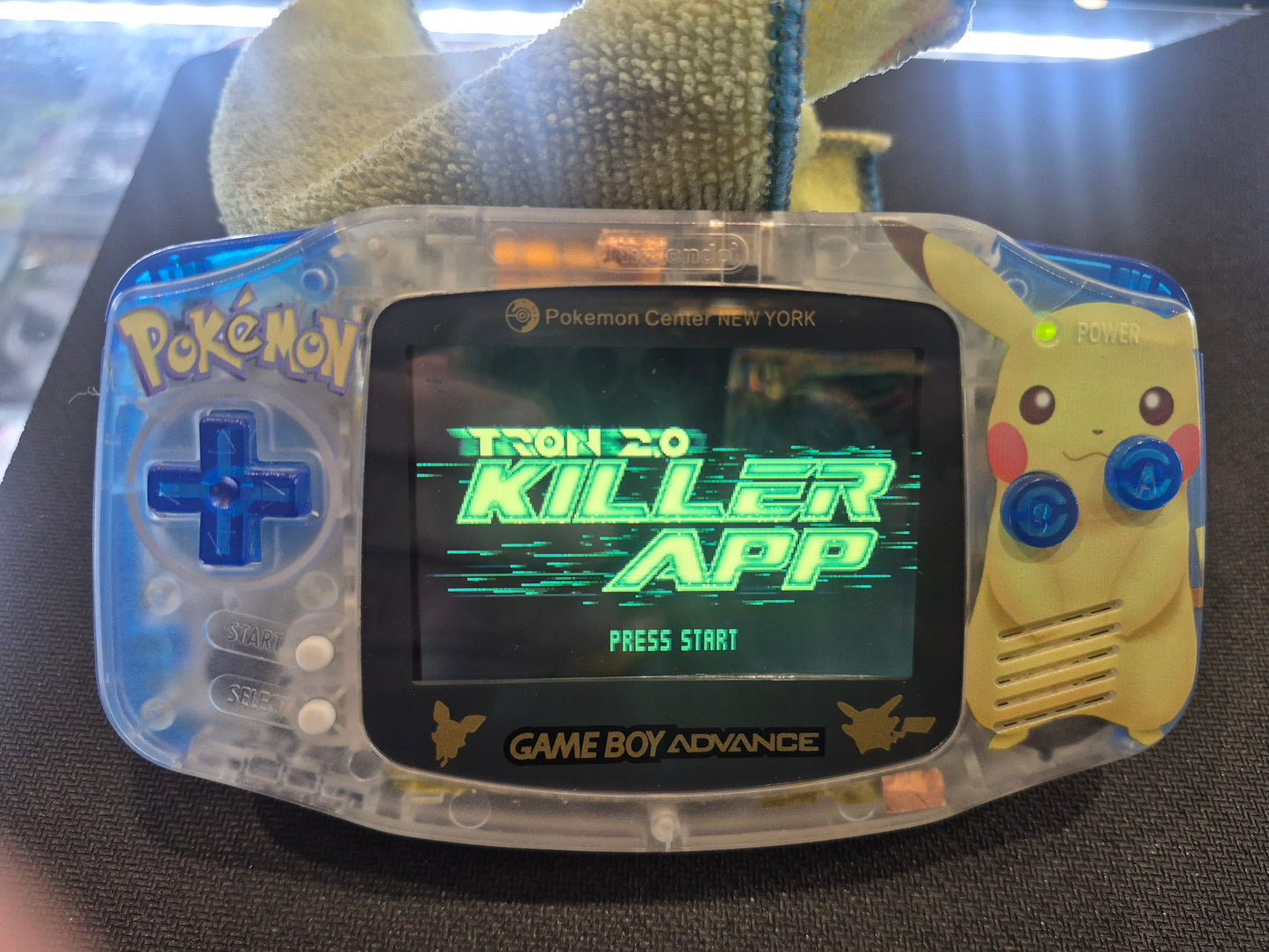 Nintendo Gameboy Advance AGB-001 Brand new Shell and backlit screen (Pokémon Pikachu)