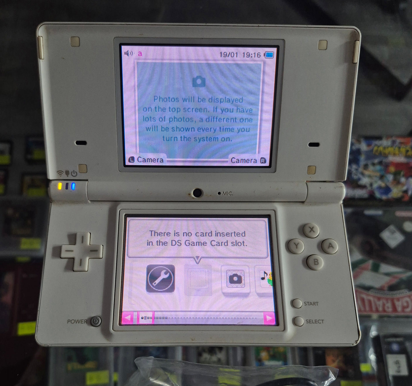 Nintendo DSI White Console GC Inc. USB Charger Screen Good.
