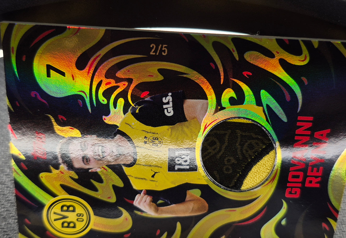 2024/25 Topps BVB Borussia Dortmund Team Set 2/5 Match Worn Giovanni Reyna Patch !