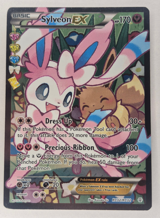 2016 POKEMON GENERATIONS #RC32/RC32 SYLVEON EX LP